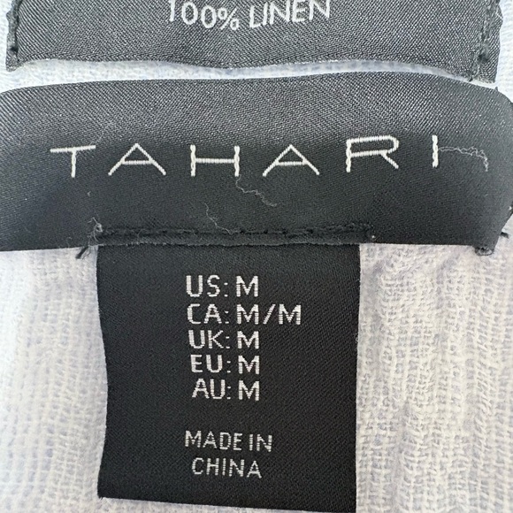 Tahari Soft Blue Crinkle Linen Oversized Cap Sleeve Button Down Top. Round Neck - Picture 6 of 11